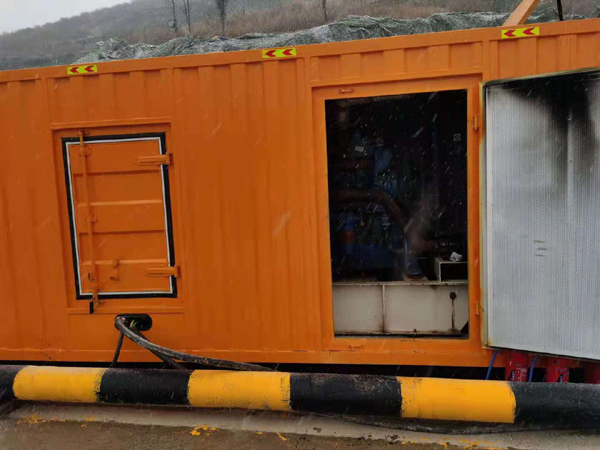 永仁出租发电机-船用柴油发电机的工作原理是怎么样的？
