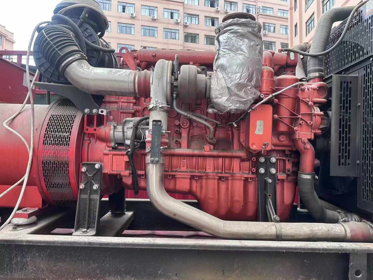 永仁如何选择适合 600kW 柴油发电机组的过载保护器？